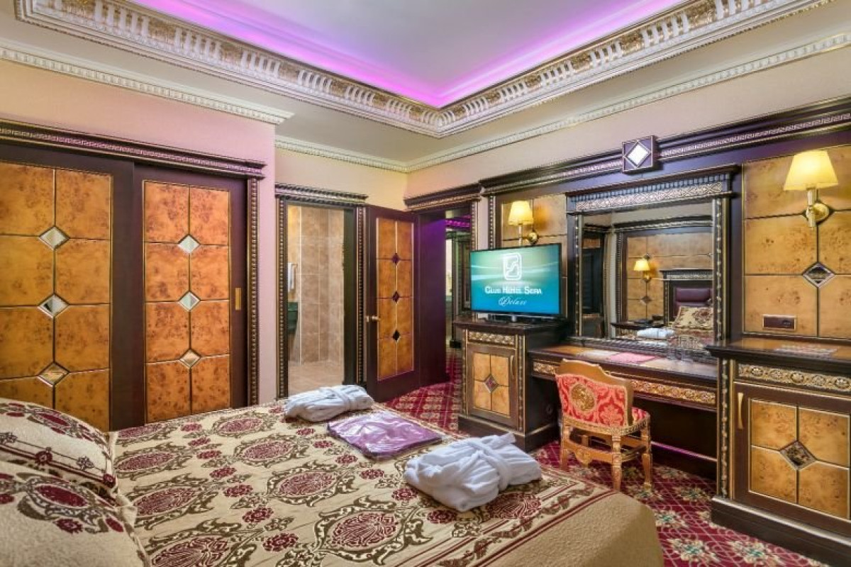 CLUB HOTEL SERA