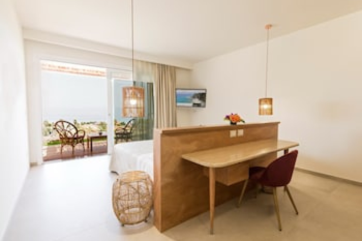ARMACERA RESORT