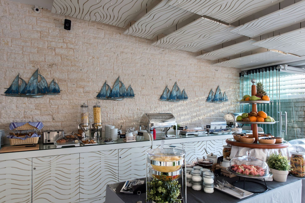 Melina Bay Boutique Hotel