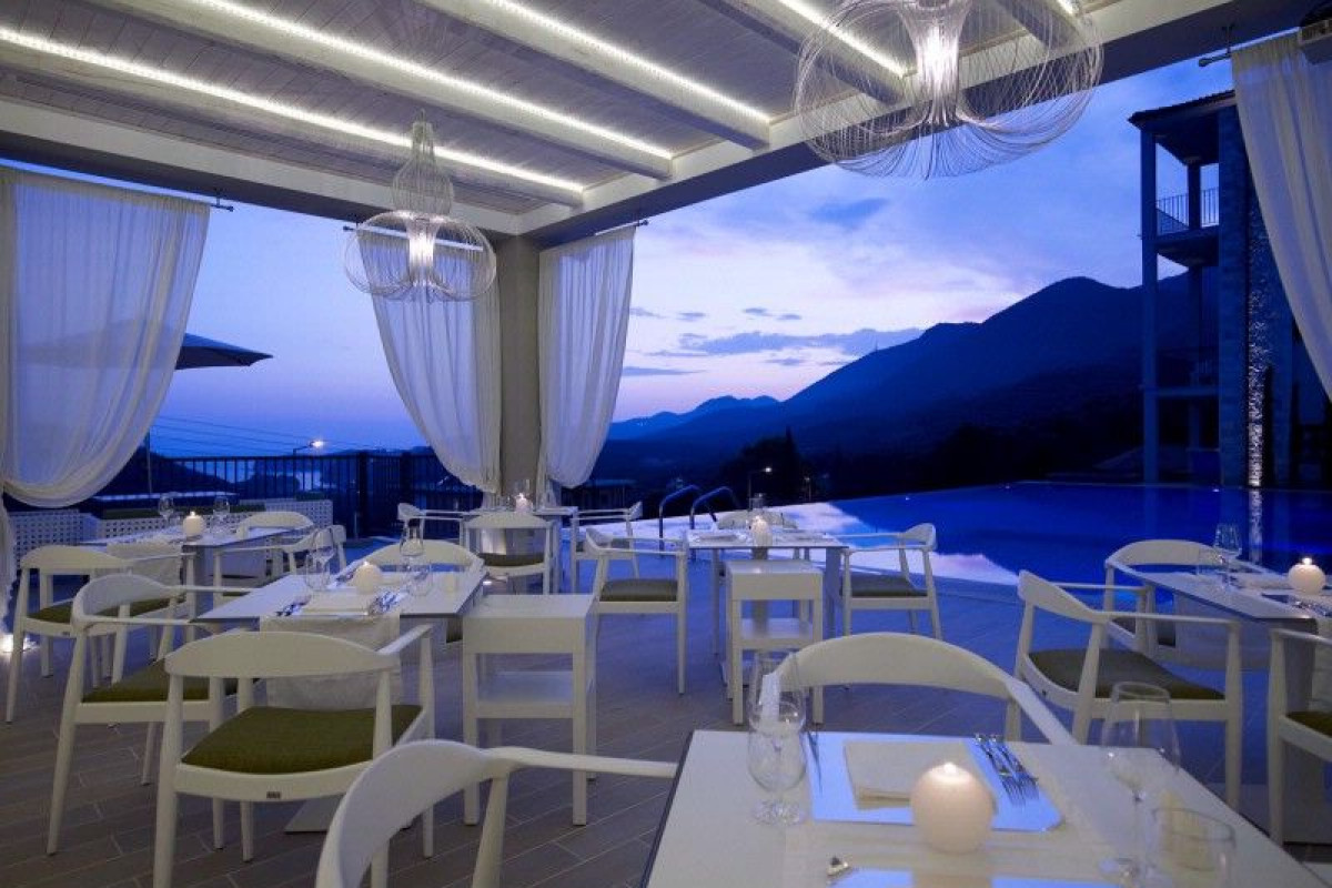 Salvator Villas  Spa Hotel