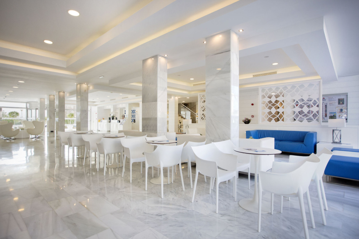 Playa de Muro Suites