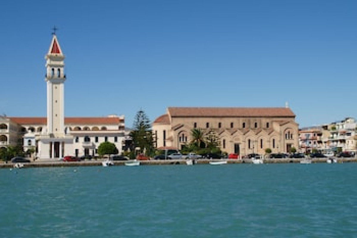 ARAZZO HOLIDAY APARTMENTS
