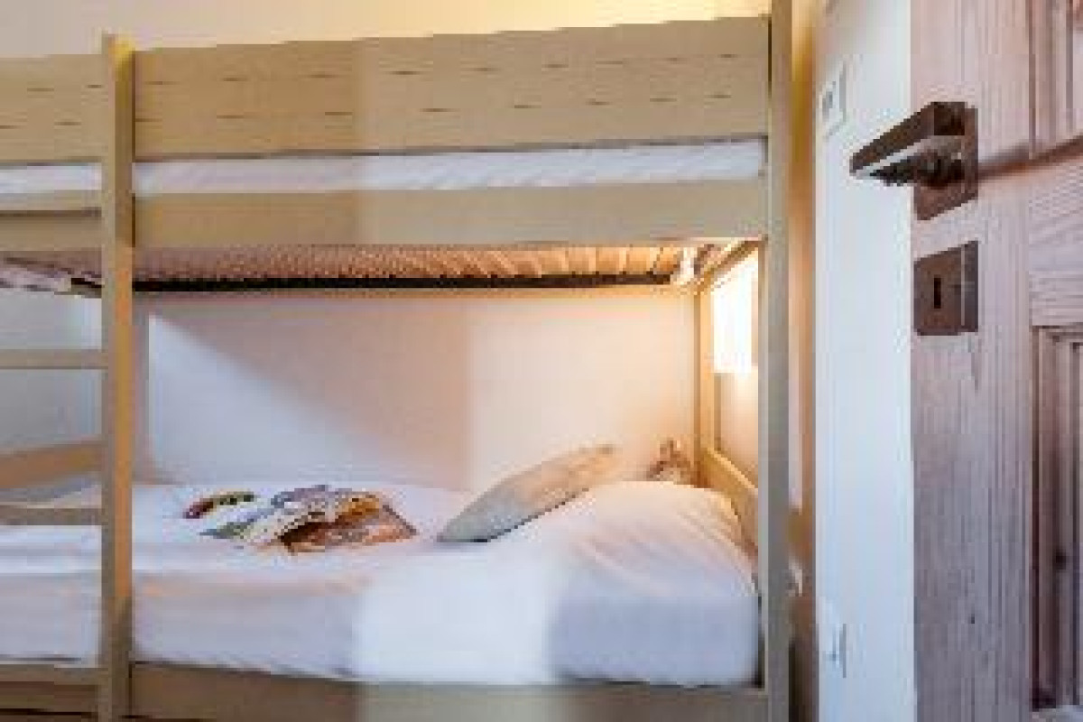RESIDENCE PIERRE amp;AMP; VACANCES PREMIUM LES CRETS