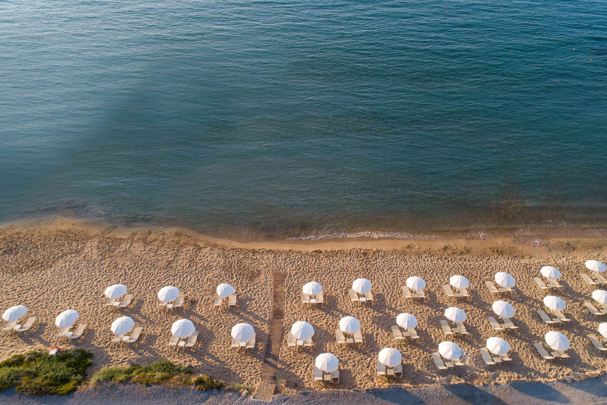 ALEXANDER BEACH HOTEL and VILLAGE