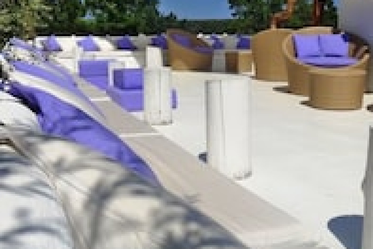 SU GOLOGONE EXPERIENCE HOTEL