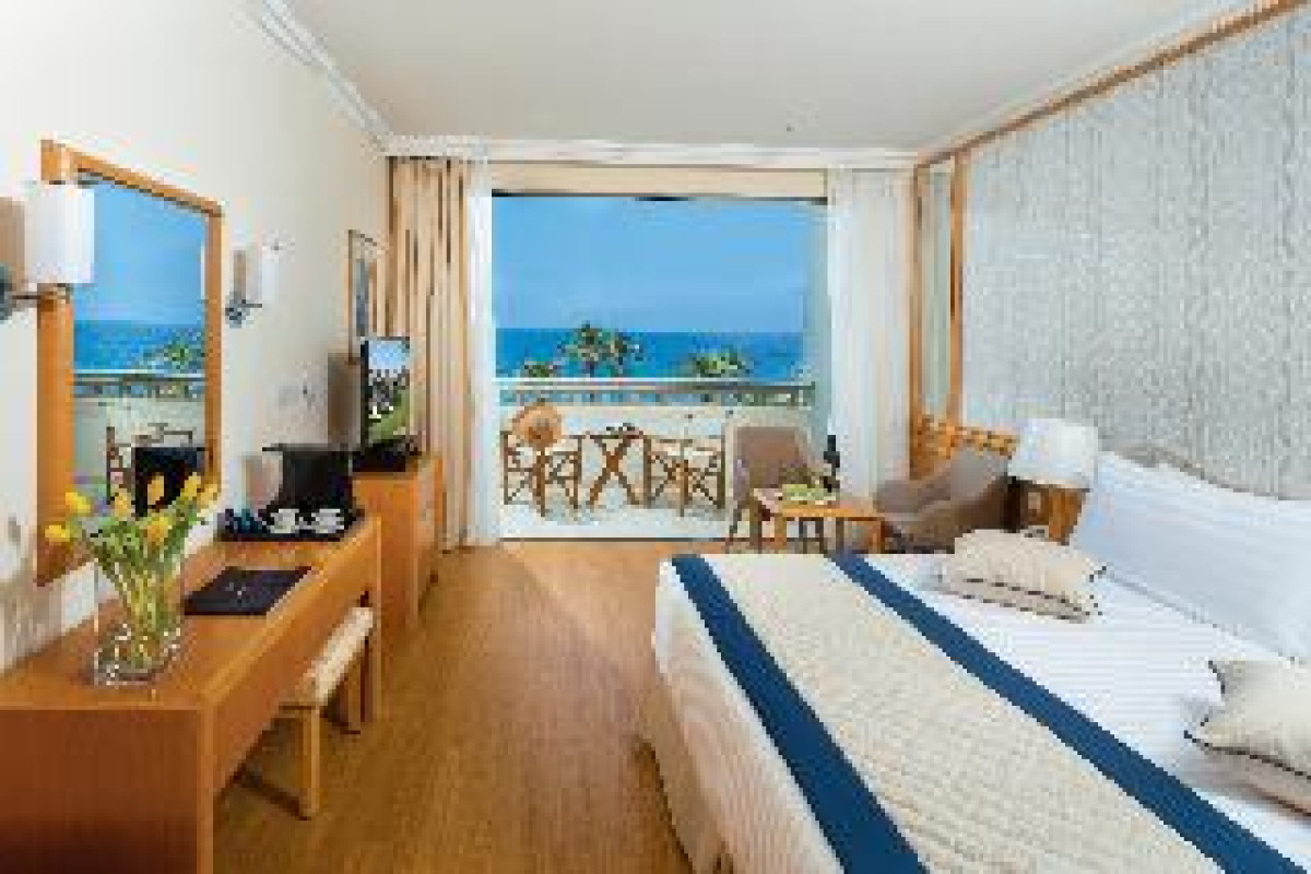 ATHENA BEACH HOTEL