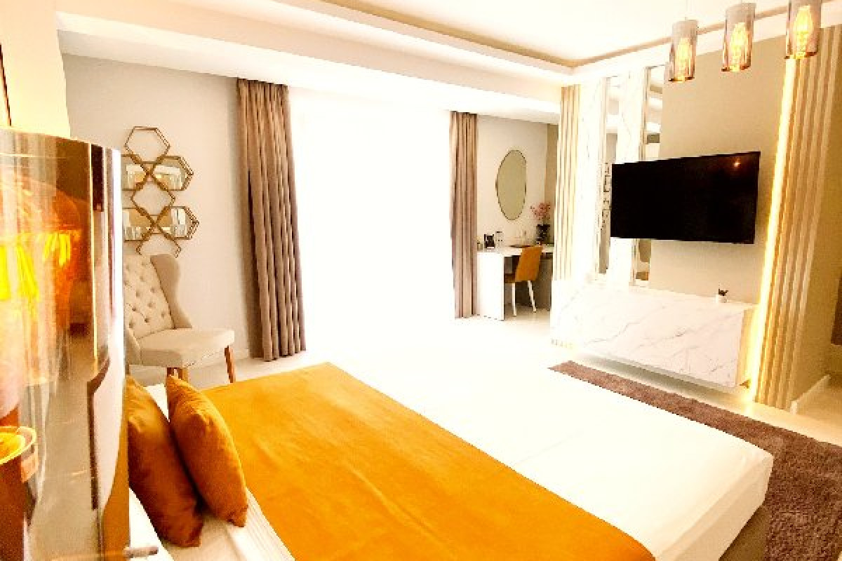 MAMAIA MOMENTS VILLA.