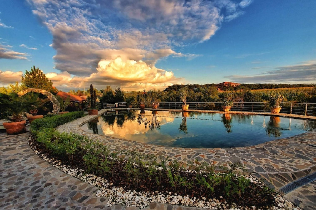 COUNTRY SPA RETREAT