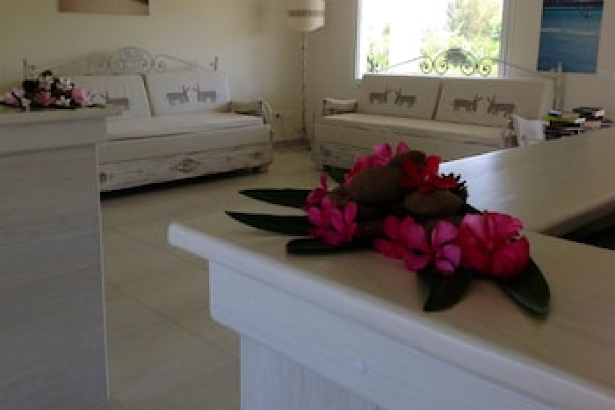 BEACH HOTEL BUDONI