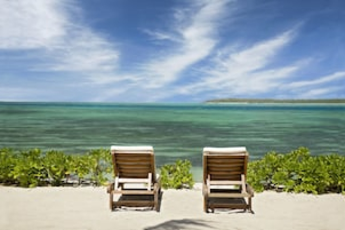 TROPICAL ATTITUDE HOTEL