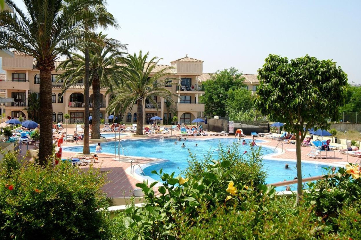 Puente Real Hotel