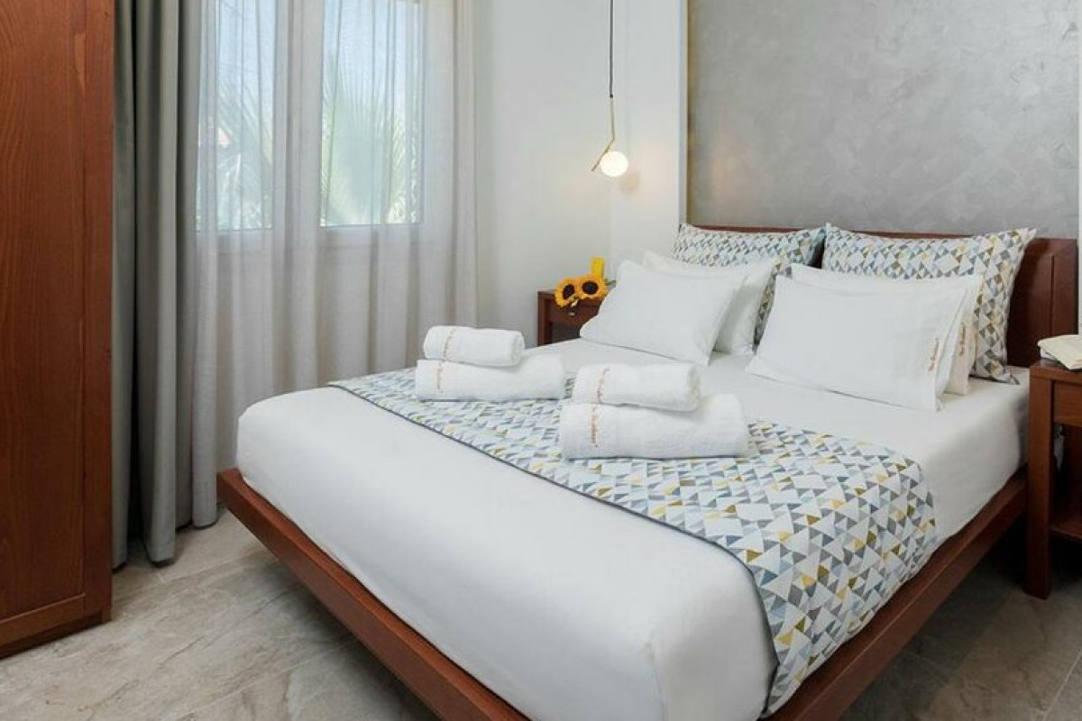Sun Residence - Seaside Hotel  Suites