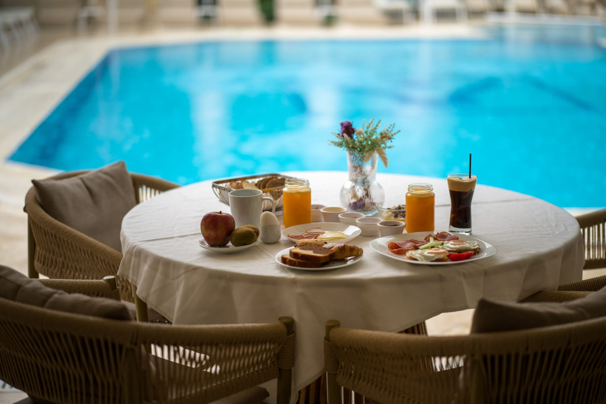 Dracos Hotel