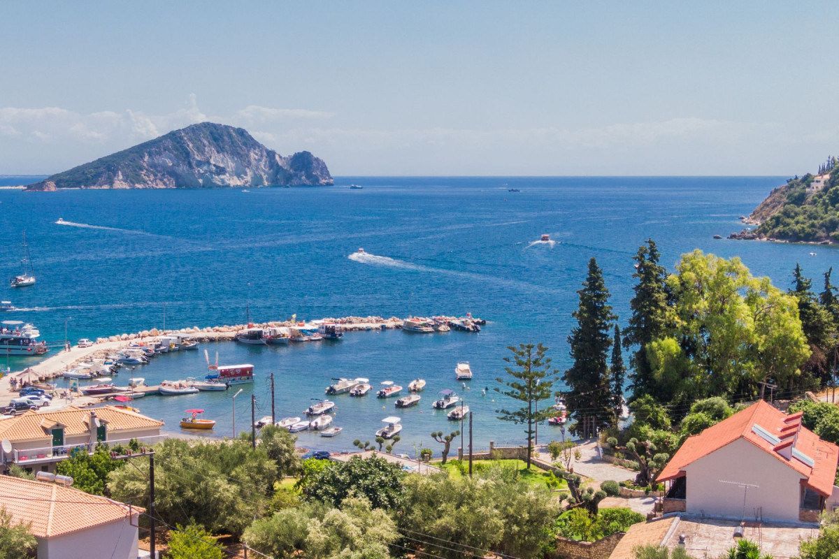 EPTANISOS BEACHFRONT SUITES ZANTE