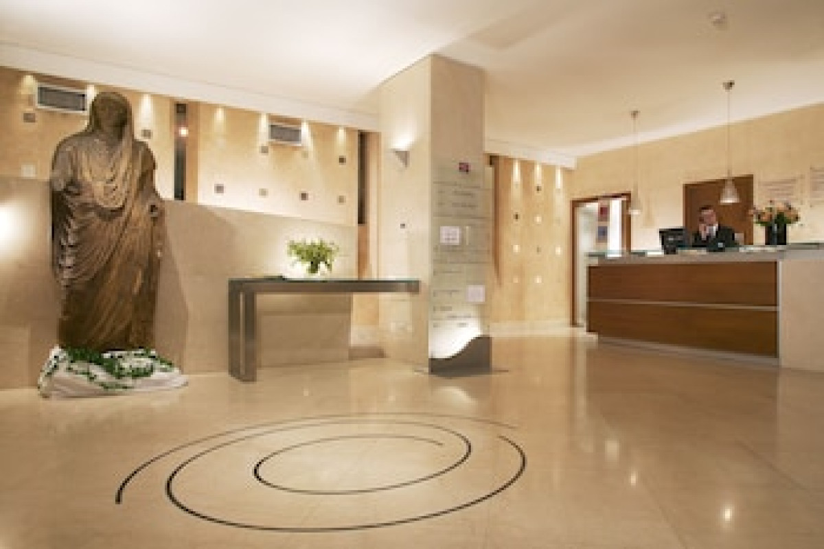 Mercure Roma Centro Colosseo