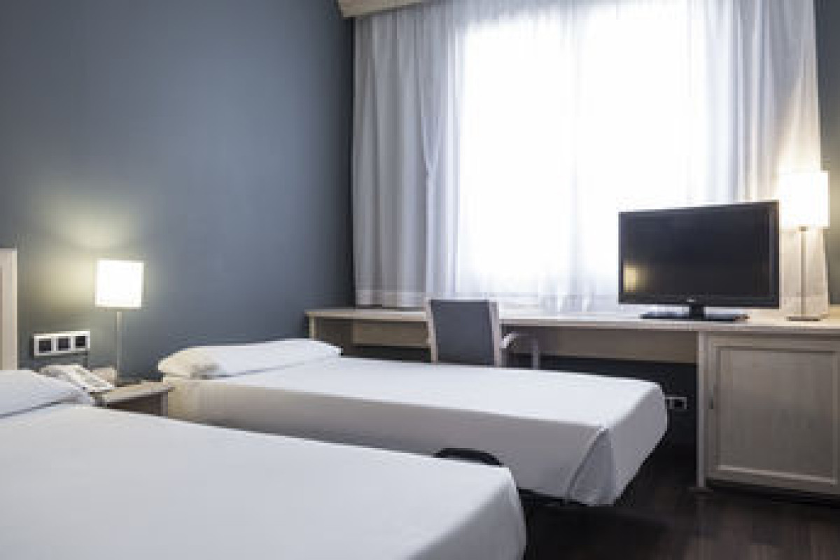 ILUNION BEL ART HOTEL