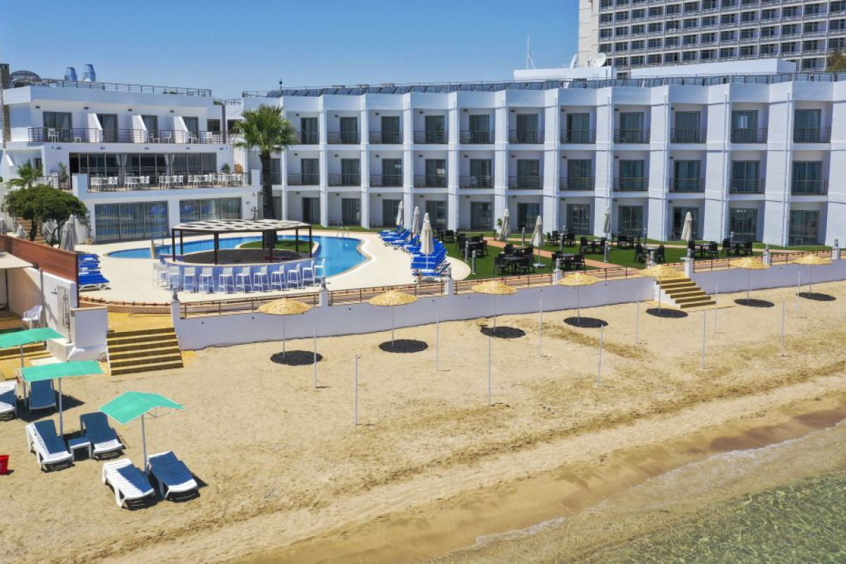 Mimoza Beach Hotel