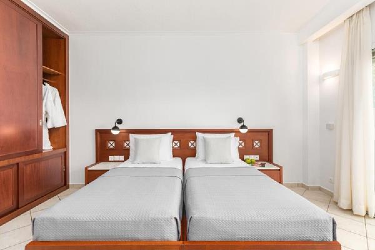 Evdion Hotel