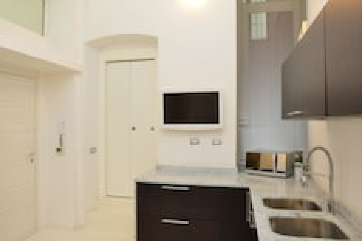 IZZHOME DESIGN APARTMENT