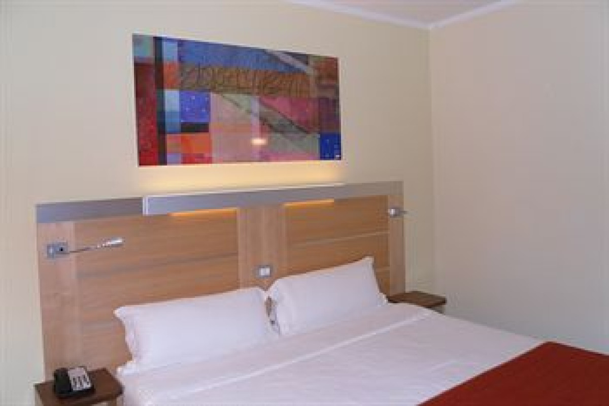 IDEA HOTEL MILANO SAN SIRO