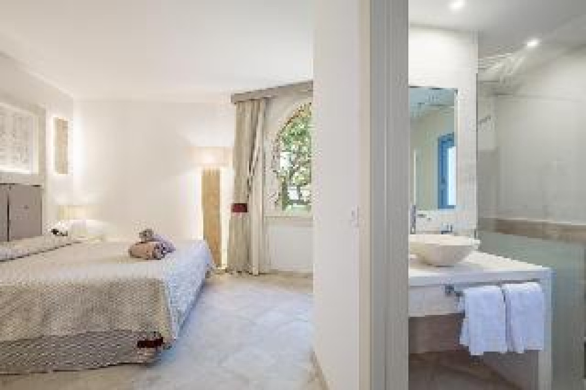 EXPERIENCE HOTEL CORTE BIANCA