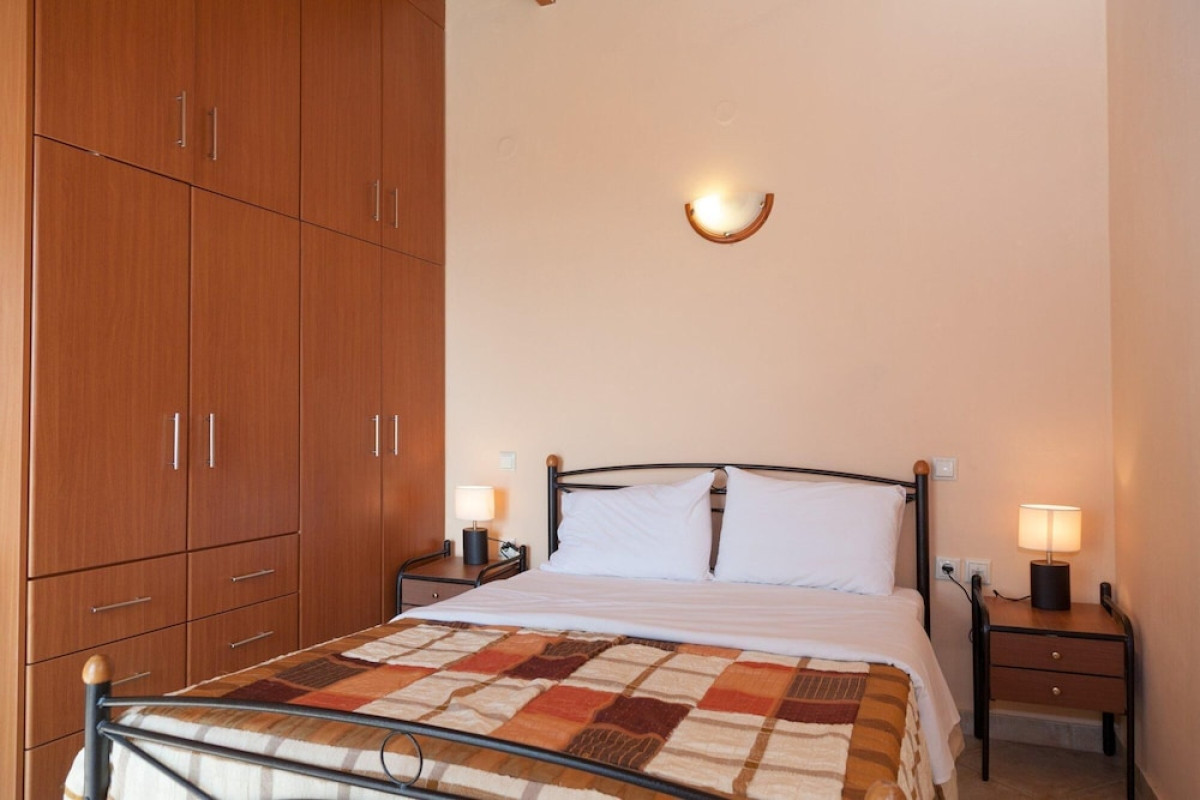 VILLA YERAKI LARGE PRIVATE POOL SEA VIEWS A C WIFI - 981
