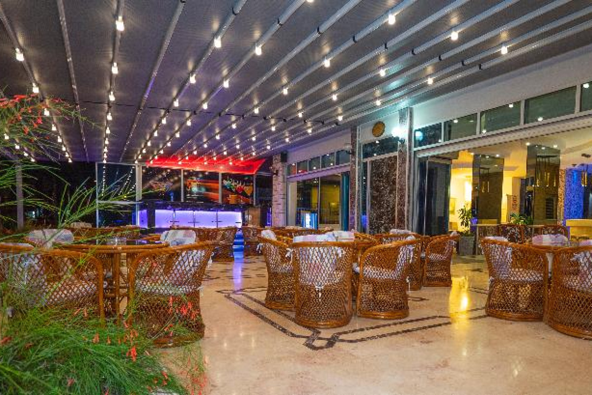 Kleopatra Celine Hotel