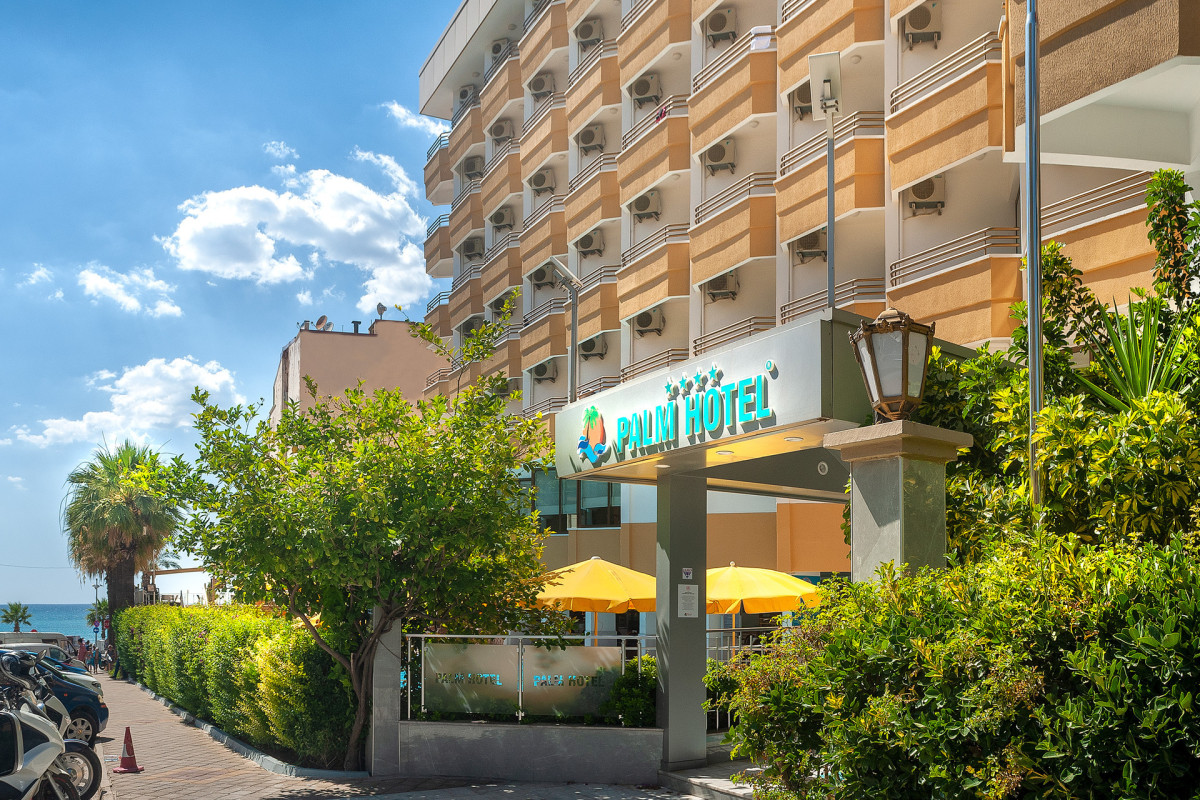 Palm Hotel