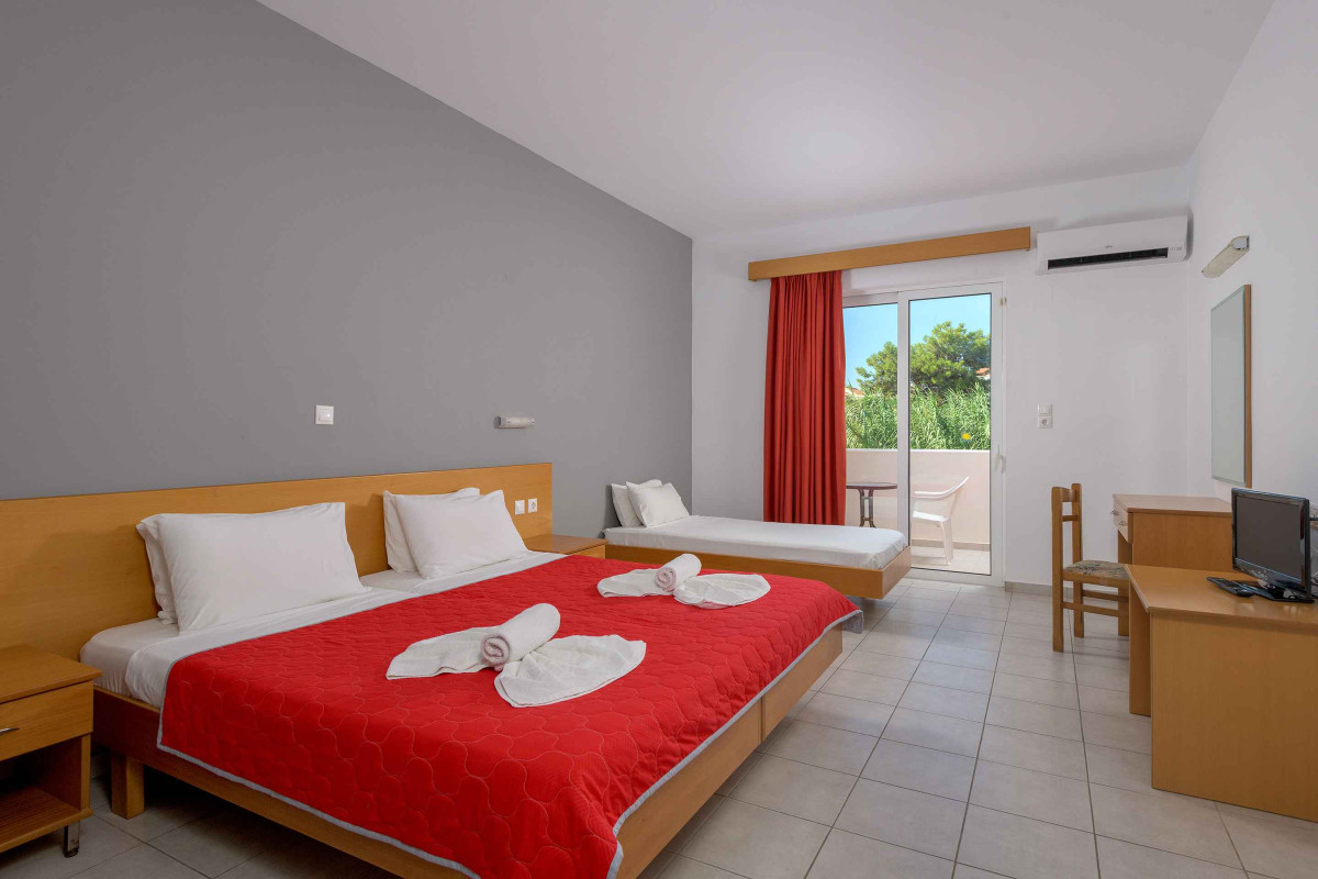Stafilia Beach Hotel