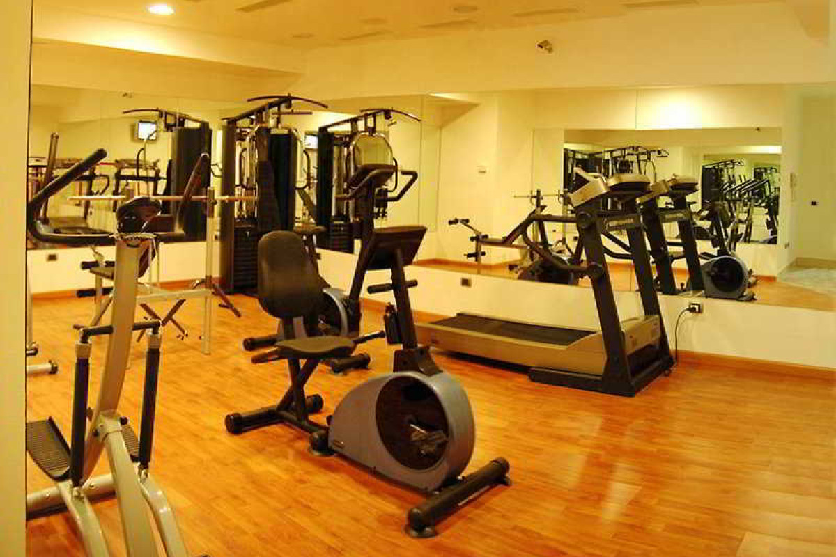 HOLIDAY INN CAGLIARI