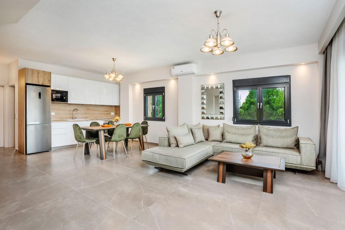 Epta Villas