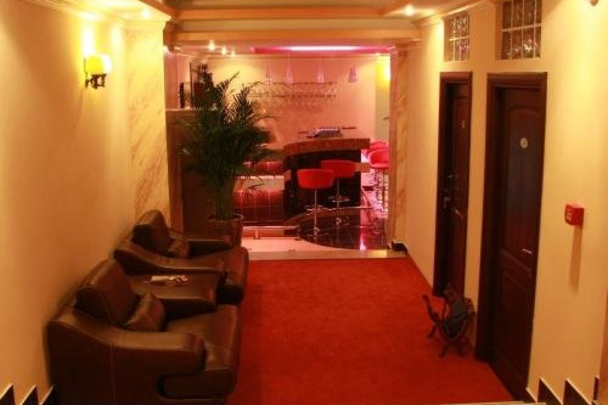 HOTEL CENTRAL