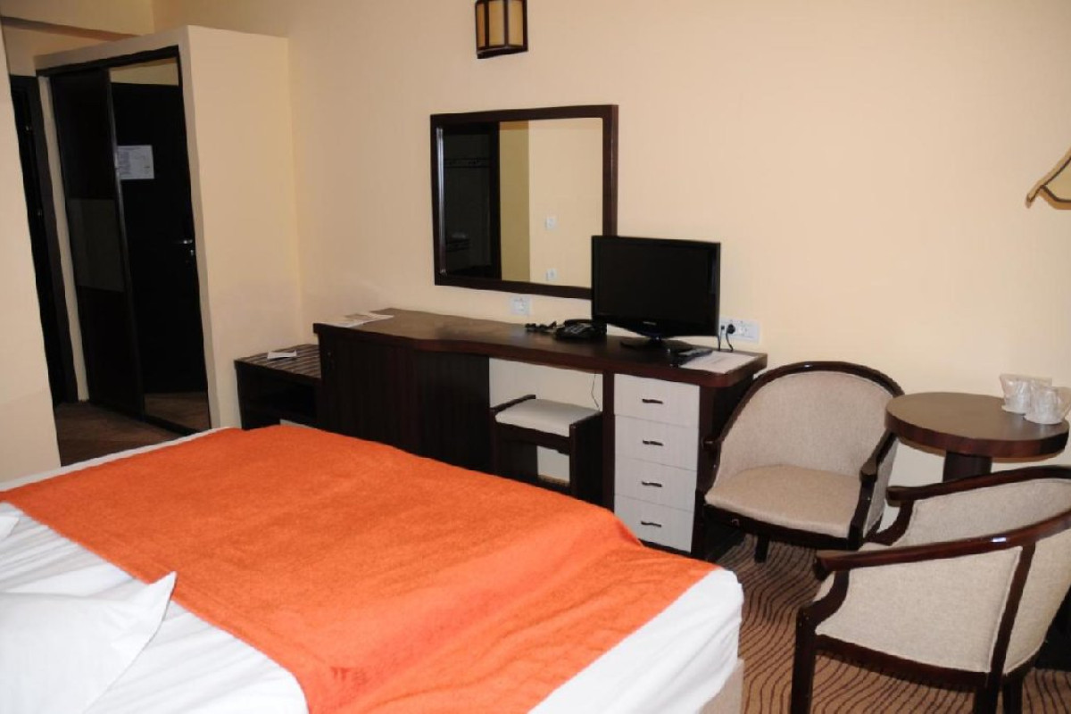 . Mistral Resort