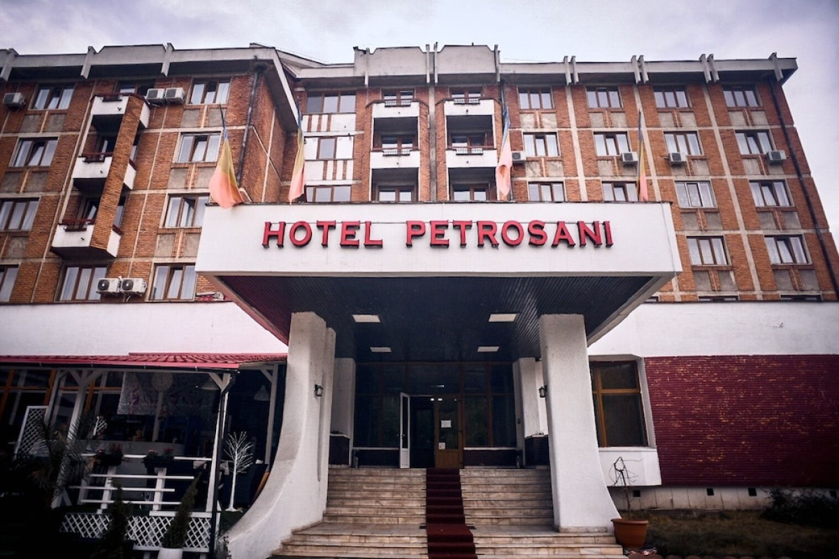 HOTEL PETROSHANI
