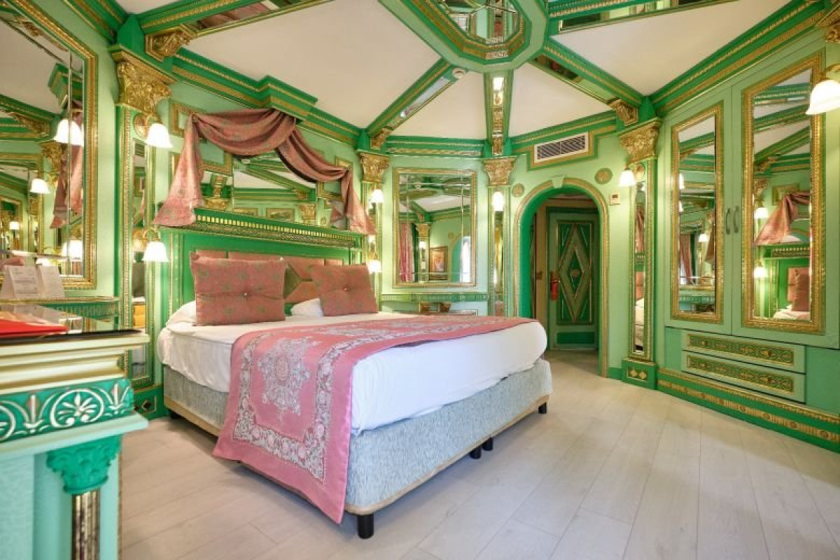 CLUB HOTEL SERA