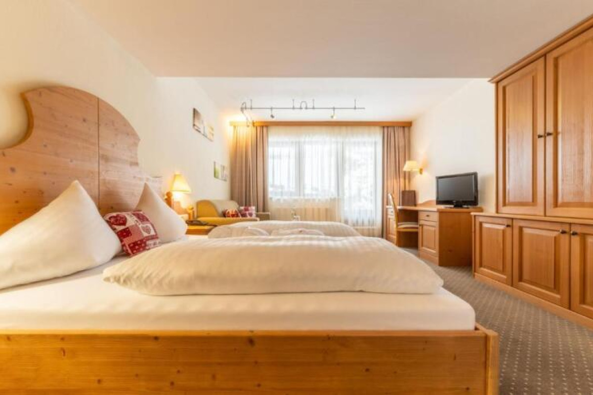 SPORTHOTEL CRISTALL