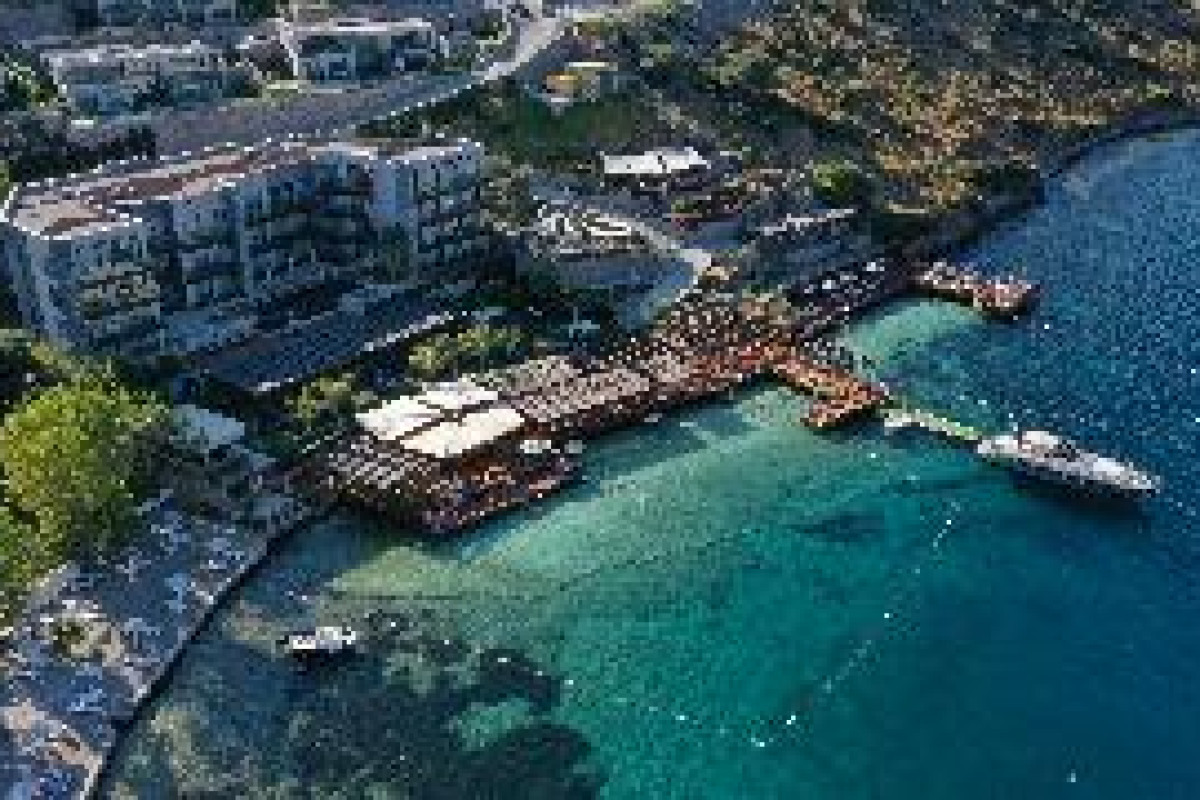 MARE DELUXE RESIDENCE