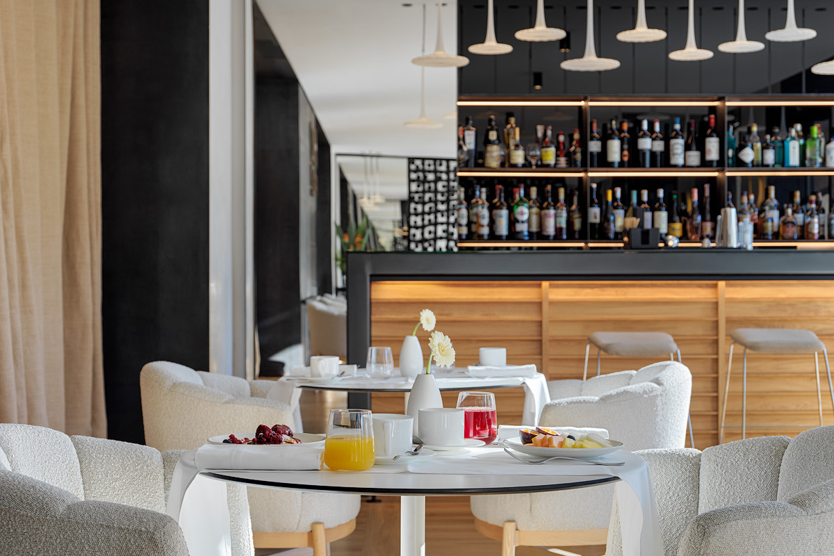 H10 Port Vell