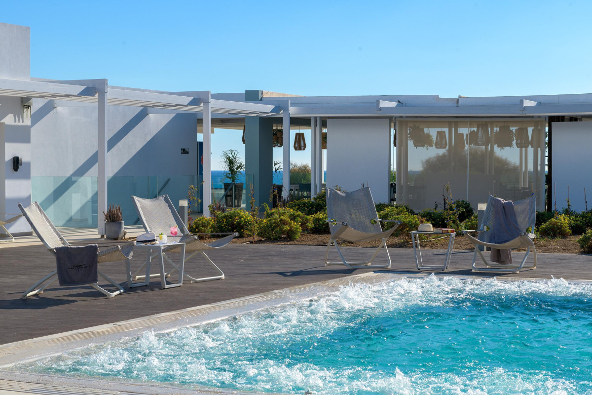 Gennadi Grand Resort