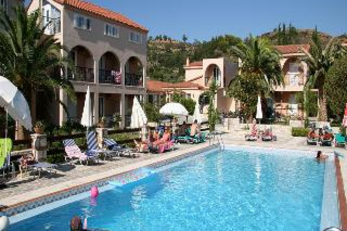 Daniel Hotel (Kalamaki)