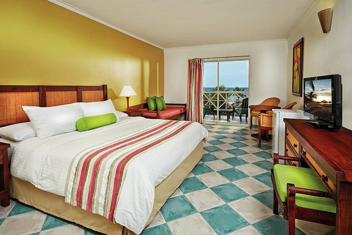 Royal Decameron Beach Resort