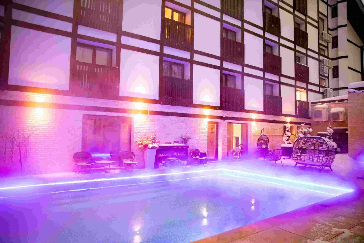 HOTEL ELEXUS PREDEAL