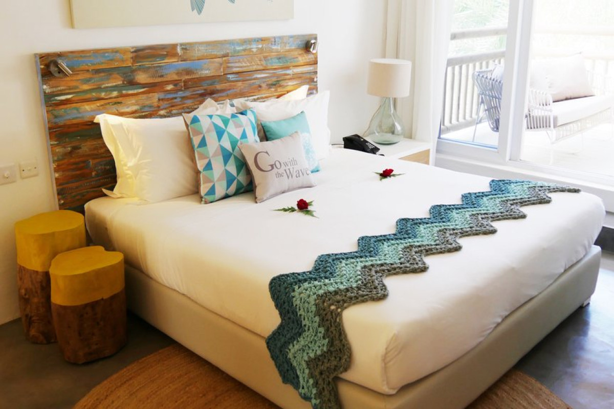 SEAPOINT BOUTIQUE HOTEL