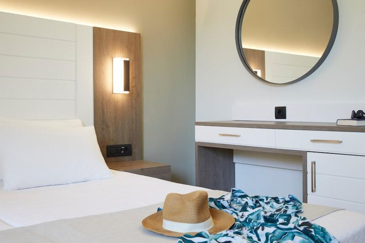 ALEX BEACH HOTEL - BUNGALOWS