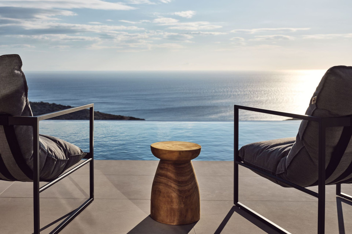 Etheria Luxury Villas & Suites