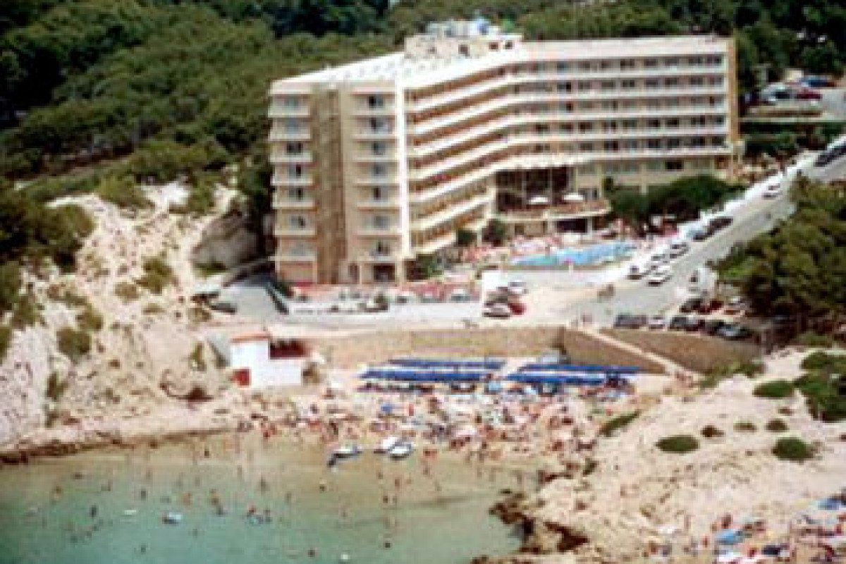 HOTEL CALA FONT