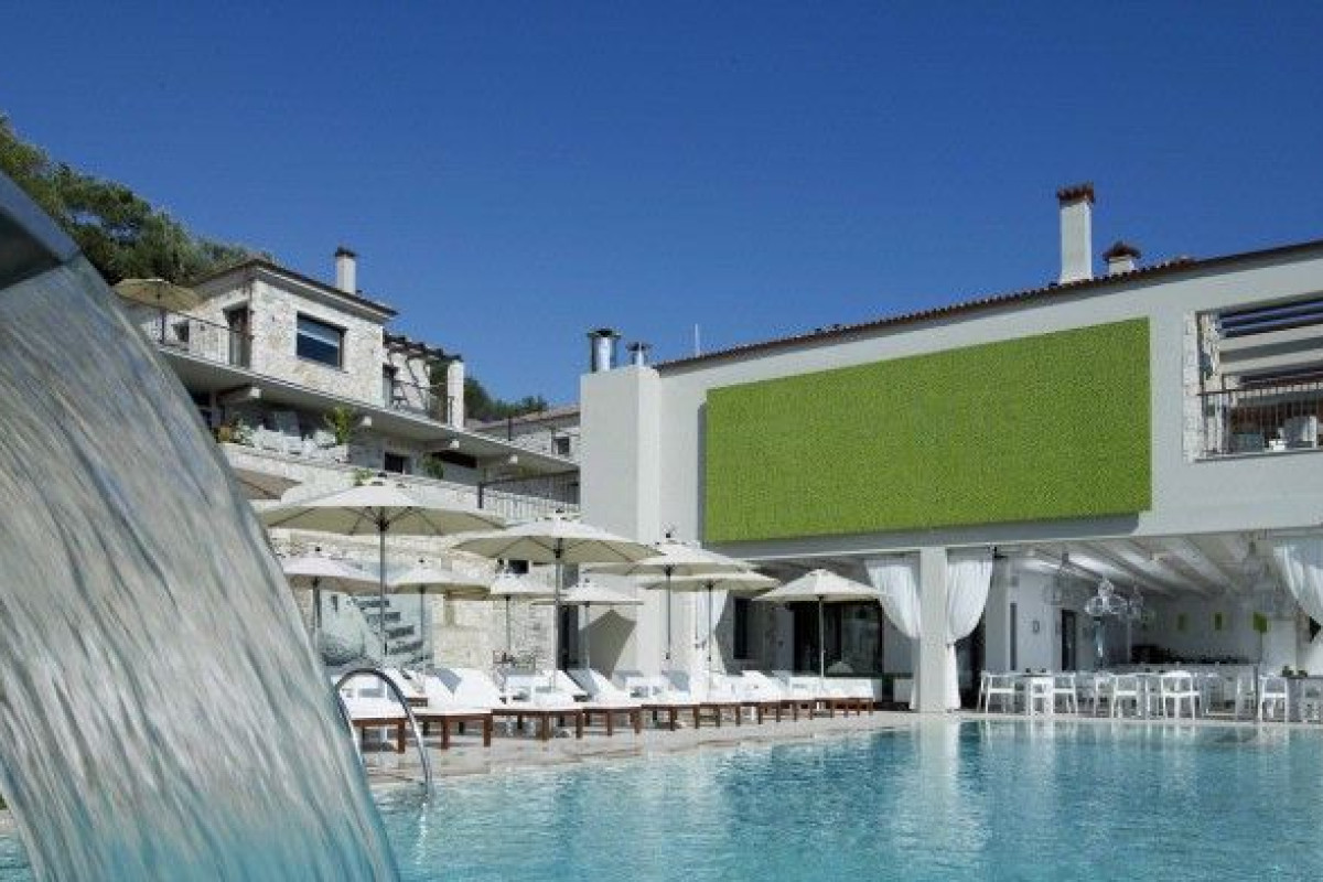 Salvator Villas  Spa Hotel