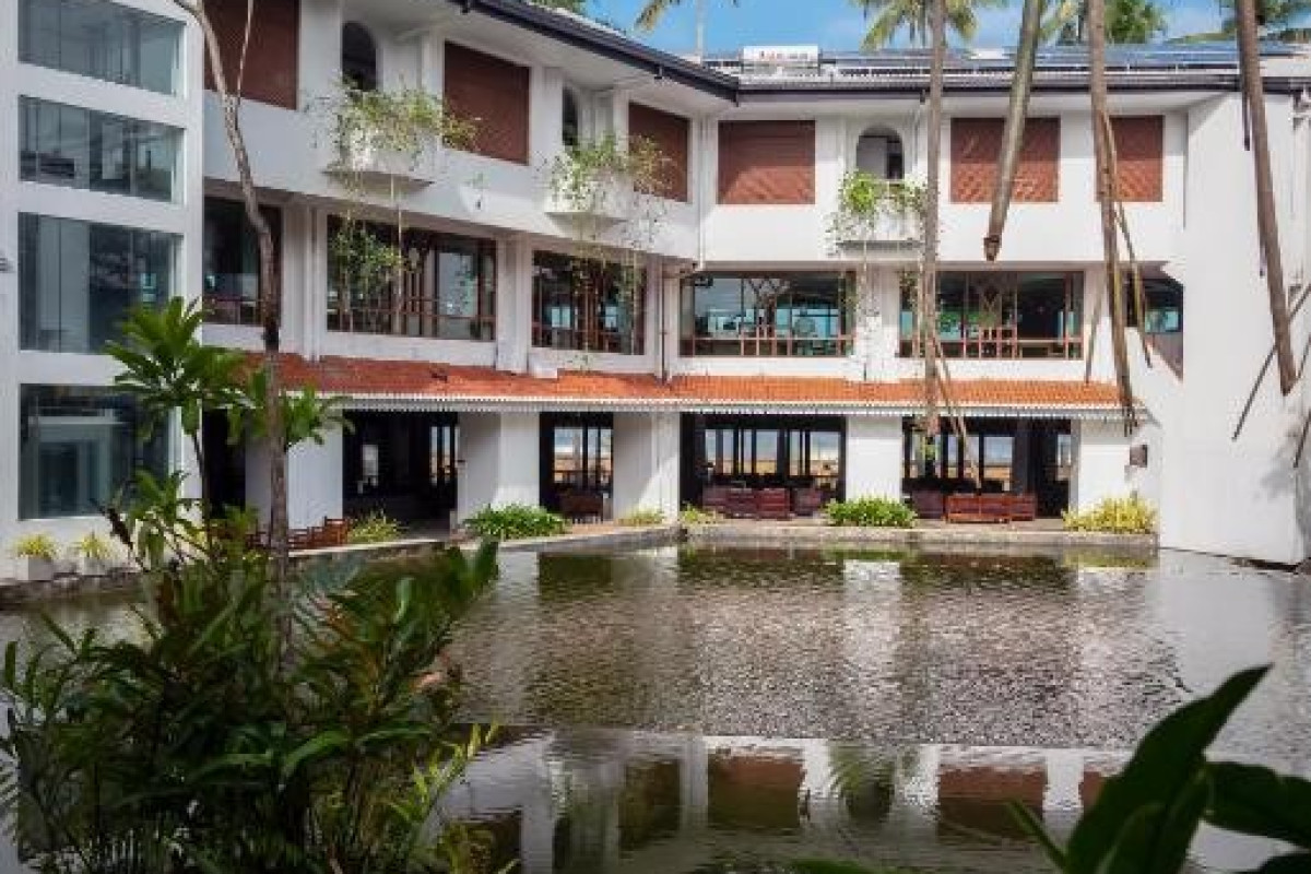 Tangerine Beach Hotel