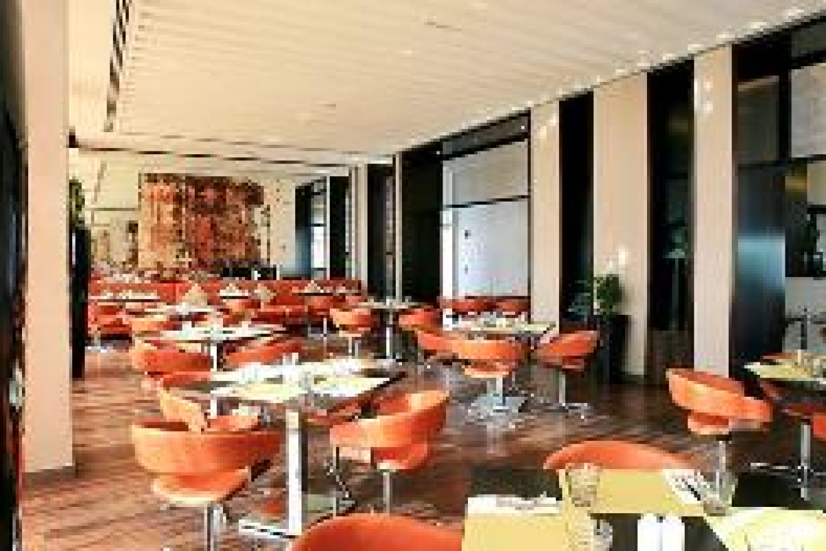 CENTRO YAS ISLAND