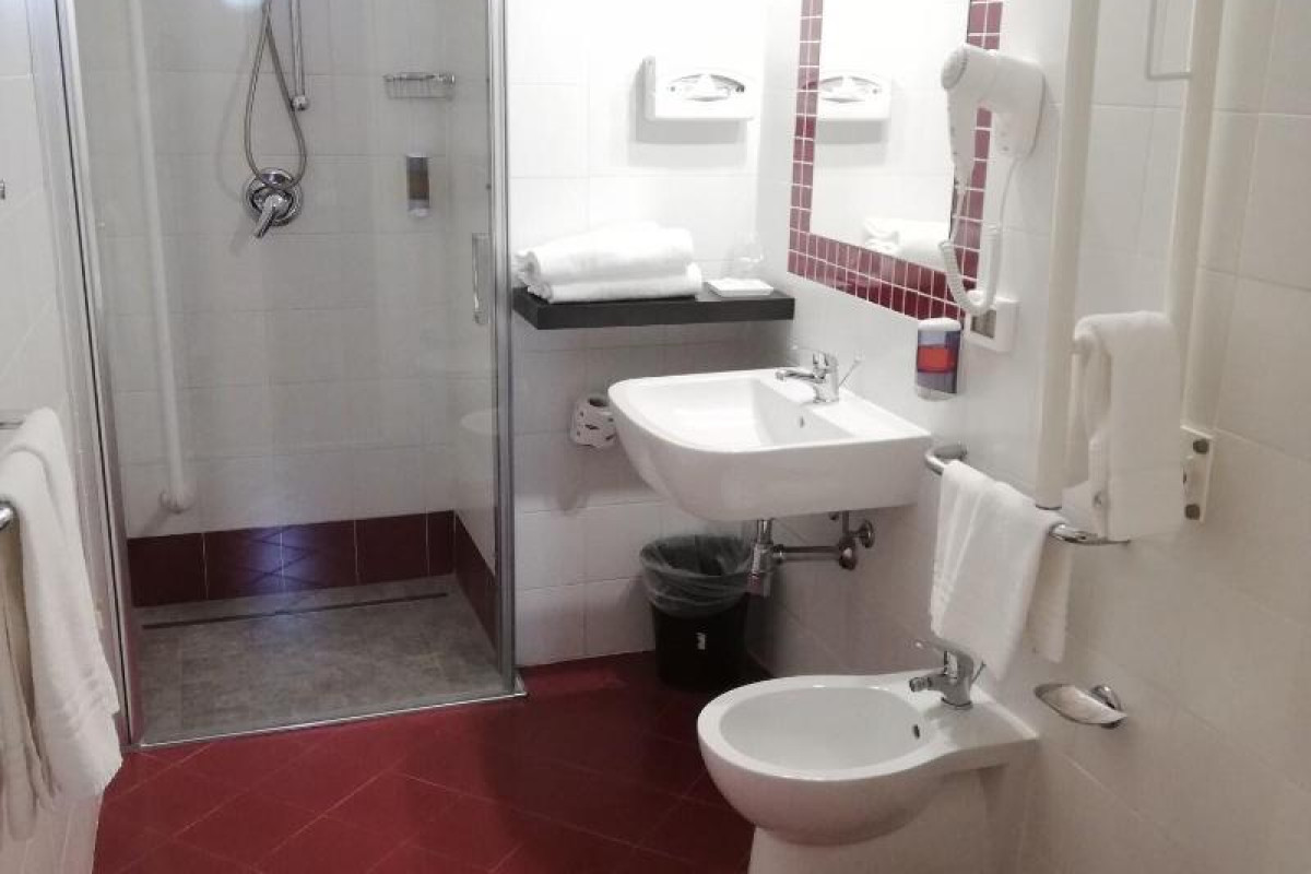 ibis Styles Palermo Cristal